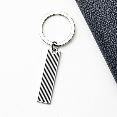 Καλή τιμή Customizable Designer Keychain with Zinc Alloy Material OEM/ODM σε απευθείας σύνδεση